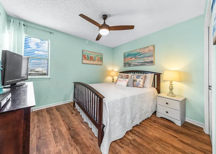 Beachy Living Aparthotel