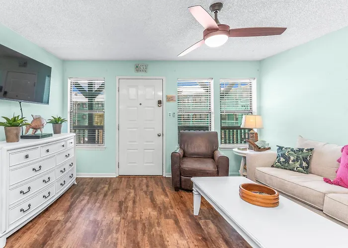 Aparthotel Beachy Living Gulf Shores